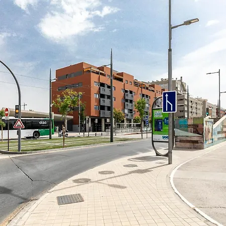Atico Piscina Y Parking شقة غرناطة